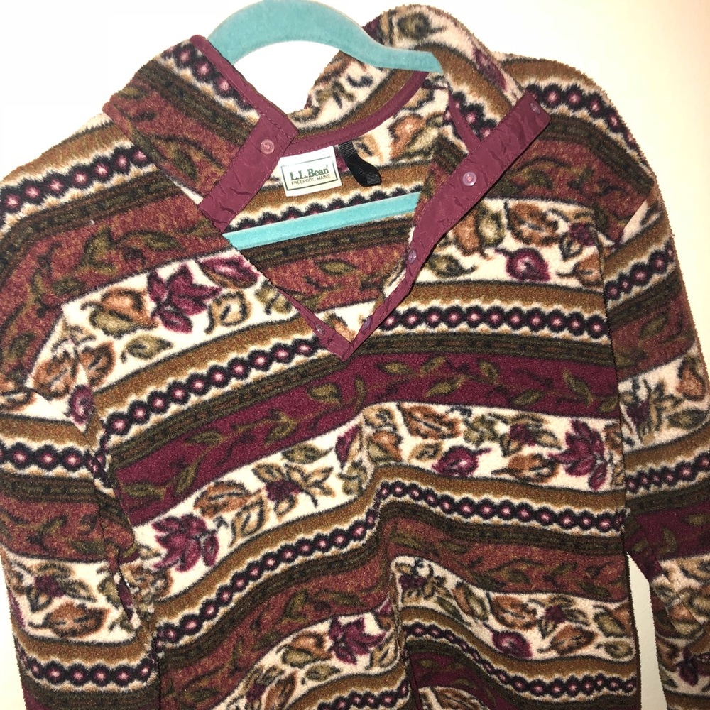 Pattern Fuzzy Pullover